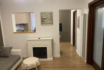 Apartament cu 3 camere decomandat în Exterior Vest - 2