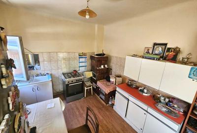 Casă cu 4 camere în Transilvaniei - 2