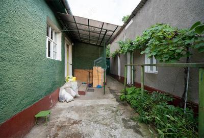 Casa singur in curte, cu dublu front stradal, cu garaj in Iosia - 3