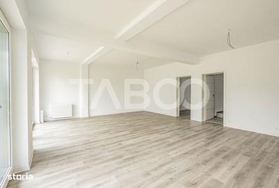 Casă cu 4 camere decomandat în Rășinari - 1