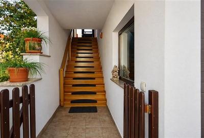 Casă cu 2 camere cu Canalizare în Central - 3