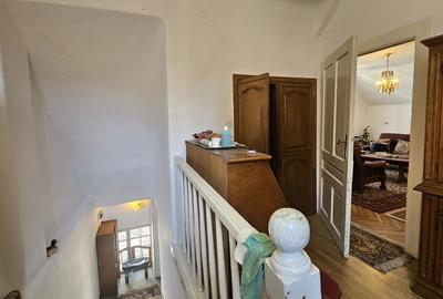 Apartament cu 4 camere în Orașul Nou