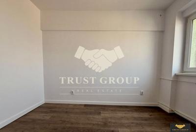 Apartament cu 3 camere decomandat în Titulescu - 10