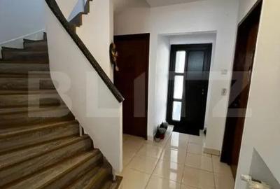 Casă cu 3 camere cu Teren 100 Mp în Central - 13