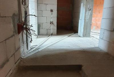 Casă cu 3 camere cu Teren 170 Mp în Fundeni - 3