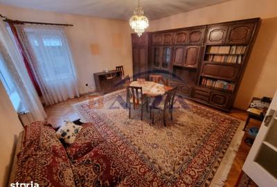 Casă cu 3 camere cu Teren 432 Mp în Central - 7