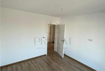 Duplex spatios - bucatarie inchisa - zona in plina dezvoltare. - 12