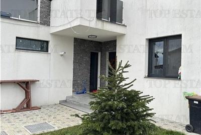 Vila 5 camere, incalzire in pardoseala cu garaj si curte, Bragadiru