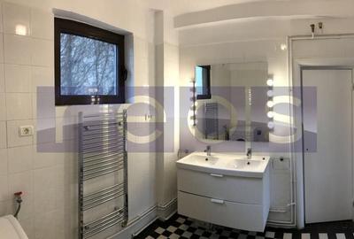 Apartament cu 5 camere semidecomandat, mobilat în Amzei - 8