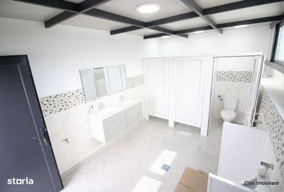 Spațiu comercial, de 7,347 mp, în Central - 3
