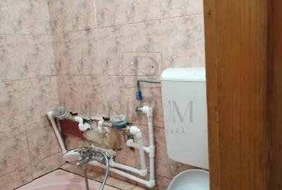 Complexul Studentesc - 2 Camere - Etaj 1 - Decomandat - Zona excelenta - 6