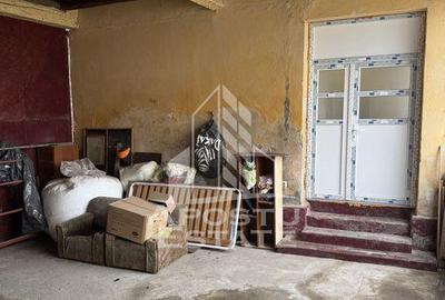 Casă cu 5 camere cu Teren 3383 Mp în Remetea Mare - 13