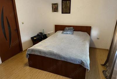 Casă cu Teren 722 Mp în Cetate - 2