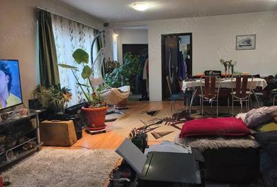 Casă în 22 Decembrie - 18