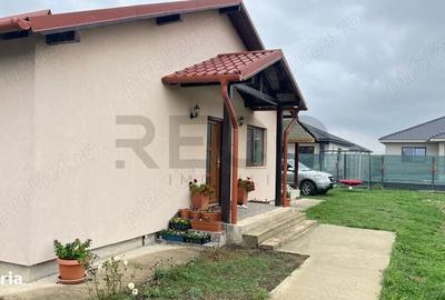 Casă cu 4 camere cu Teren 800 Mp în Oșorhei