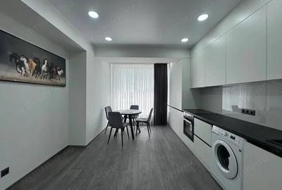 Apartament cu 2 camere decomandat în Aviației