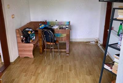 Casă cu 3 camere cu Teren 3300 Mp în Stroești - 8