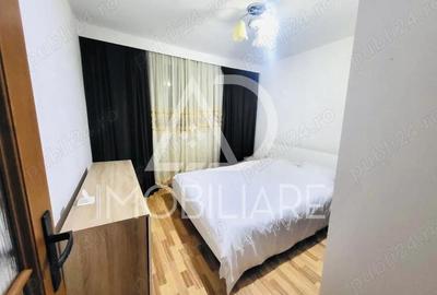 De vanzare apartament cu 3 camere, zona centrala - 4