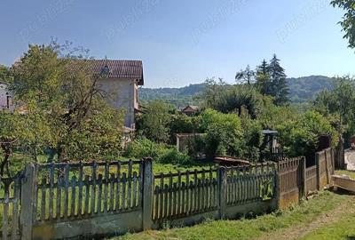 Teren de 800 mp, în Costești - 5