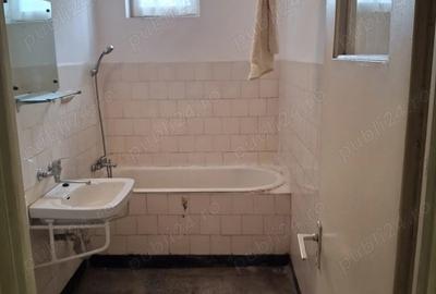 De vanzare apartament semidecomandat - 2