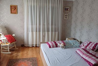 Casă cu 3 camere cu Teren 1938 Mp în Ernei - 16