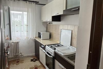 Apartament cu 2 camere decomandat în Nicolina - 2