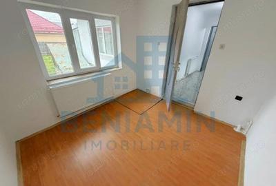 Casă cu 3 camere cu Teren 300 Mp în Brestei - 5