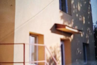 Casă cu 4 camere în Buzoești