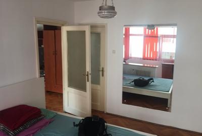 Inchiriez apartament 2 camere, super locatie Calea Victoriei - 4