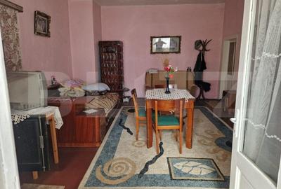 Casa in Abrud, teren 480mp, zona ultracentrala a orasului. APUSENI - 3
