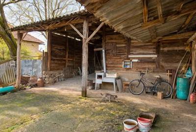 Casa batraneasca din lemn cu teren mare lini?te, utilita?i complete ?i farmec autentic - 3