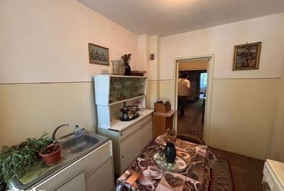Apartament cu 2 camere decomandat în Central - 15