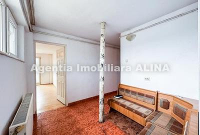 Apartament cu 2 camere decomandat în Micro 15 - 4