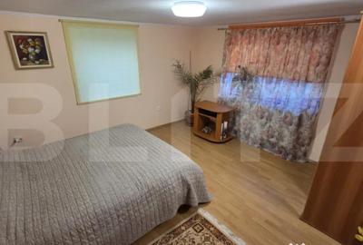 Casă cu 4 camere cu Teren 250 Mp în Cetate