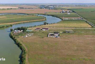 Teren de 328 mp, în Vidra