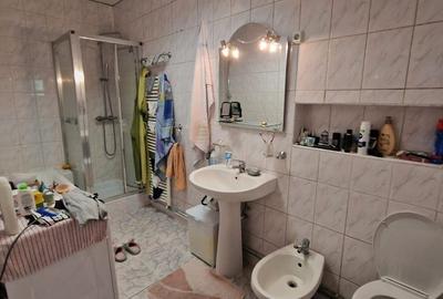 Casă cu 4 camere în Lazaret - 7