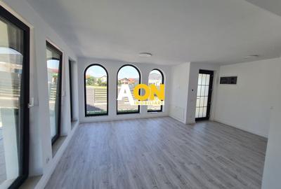 Casă individuală cu 3 camere cu Canalizare în Micești - 4