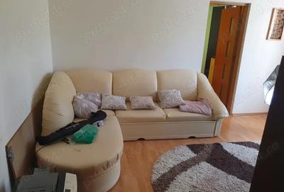 Inchiriez apartament