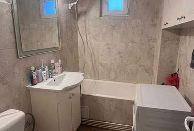 Apartament cu 3 camere decomandat în Dacia - 13