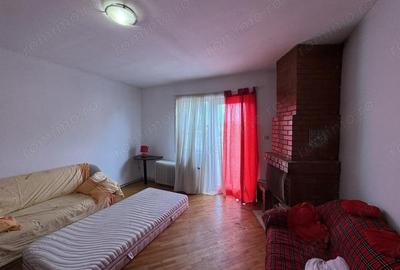 Casă cu 6 camere cu Canalizare în Biled - 2