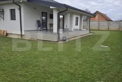 Casă cu 3 camere cu Teren 726 Mp în Lazuri - 3