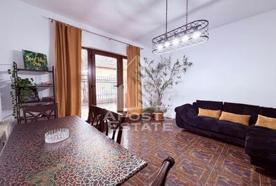 Casă individuală cu 7 camere cu Canalizare în Lipovei - 1