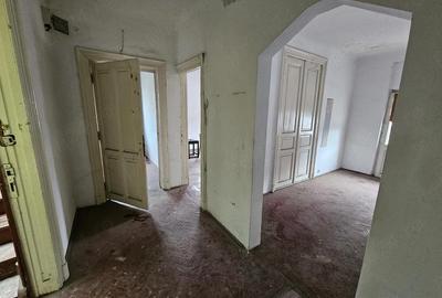 Casă cu Teren 125 Mp în Universitate - 4