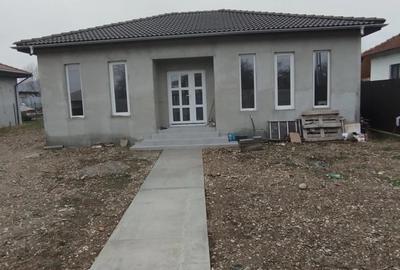 Casa noua de vanzare - 3