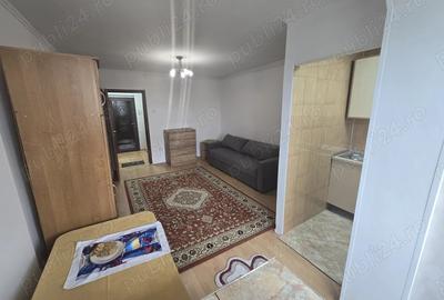 Garsonieră decomandată în Astra - 3