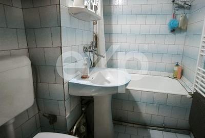 Apartament cu 3 camere decomandat în Găvana - 10