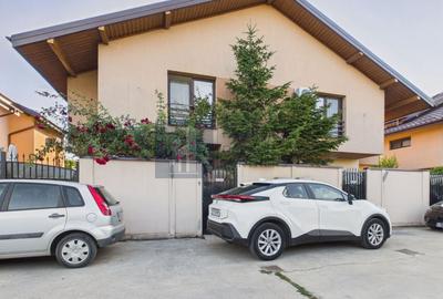 Duplex cu 5 camere cu Canalizare în Domnești
