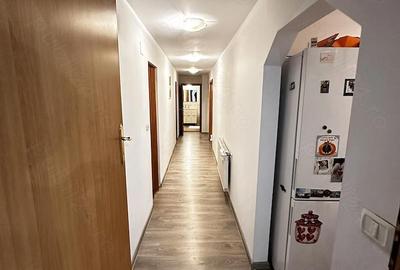 Apartament cu 4 camere decomandat în Aradul Nou - 5