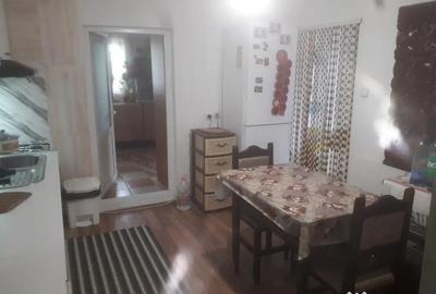 Casă cu 4 camere cu Teren 2000 Mp în Chilișeni