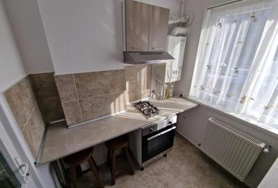 Garsonieră decomandată în Central - 5